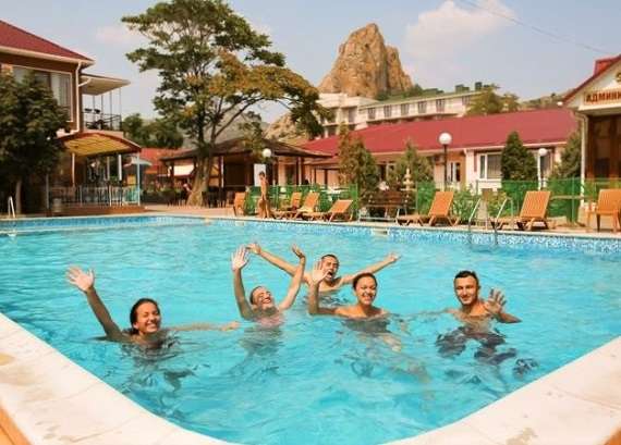 Отель “Сейт-Неби” с бассейном - лучшее место, где отдохнуть в Феодосии, Крым 2024